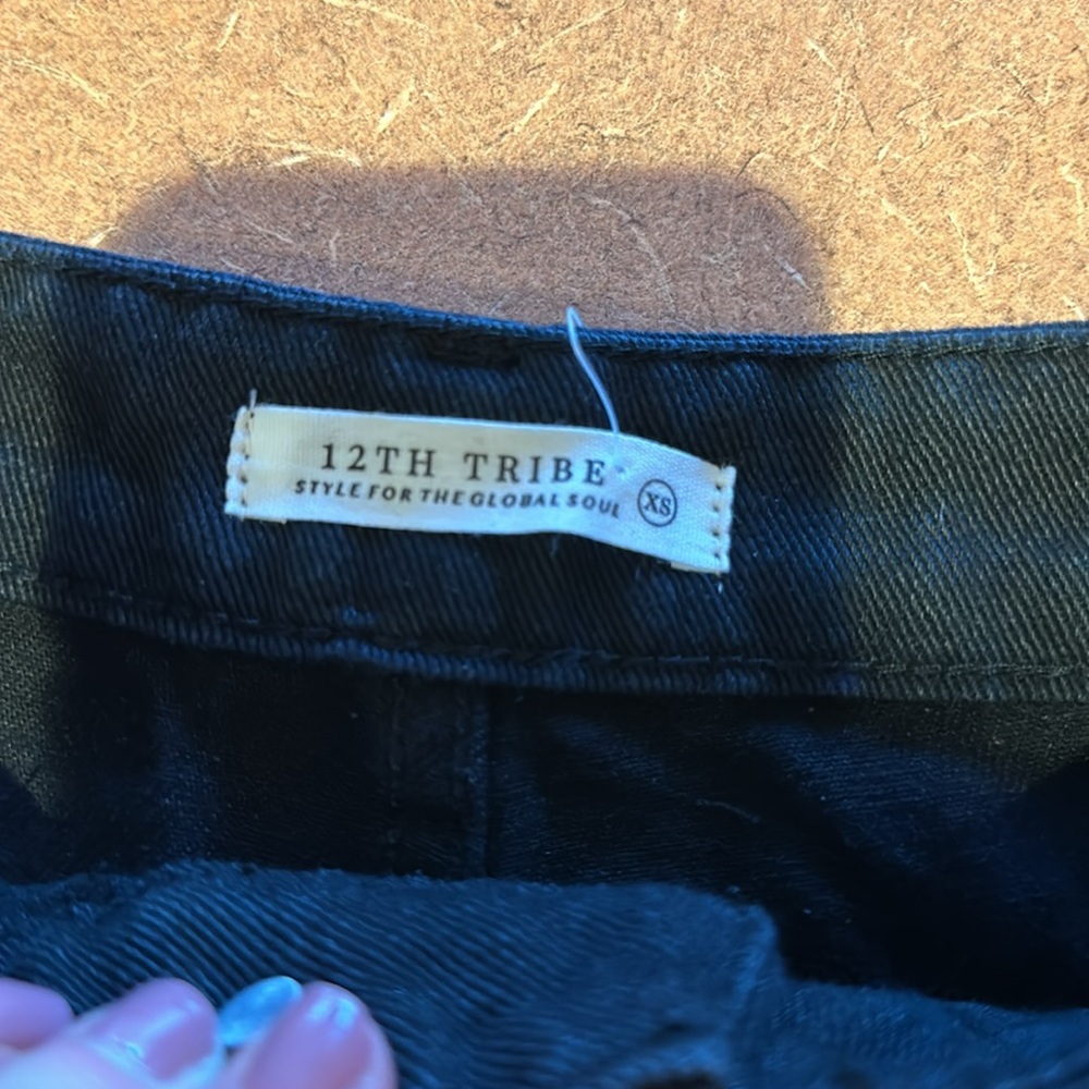 12th TRIBE shorts - Picture 3 of 6